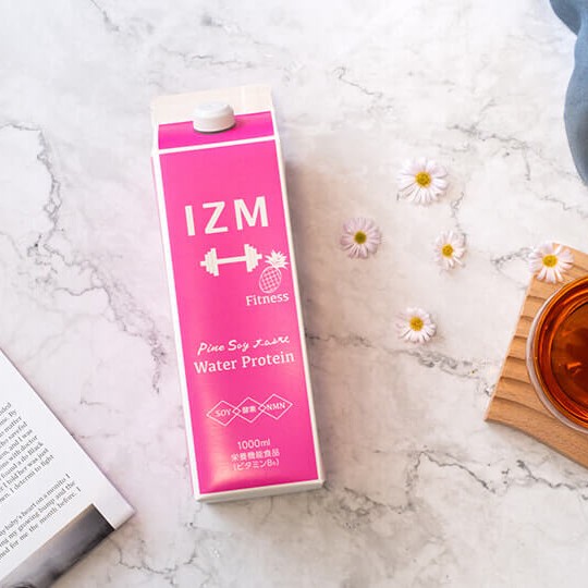 IZM WATER PROTEIN（液体タイプのソイプロテイン）